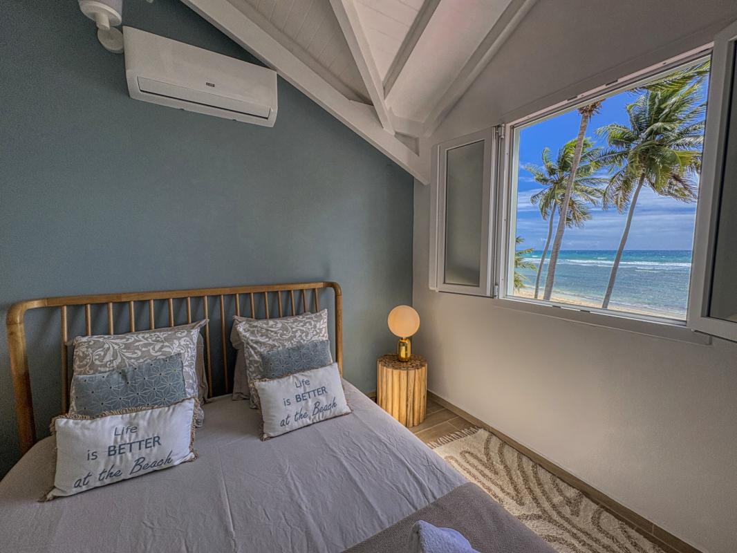 33.Location villa pied dans l'eau Saint François Guadeloupe_Chambre 2 Etage